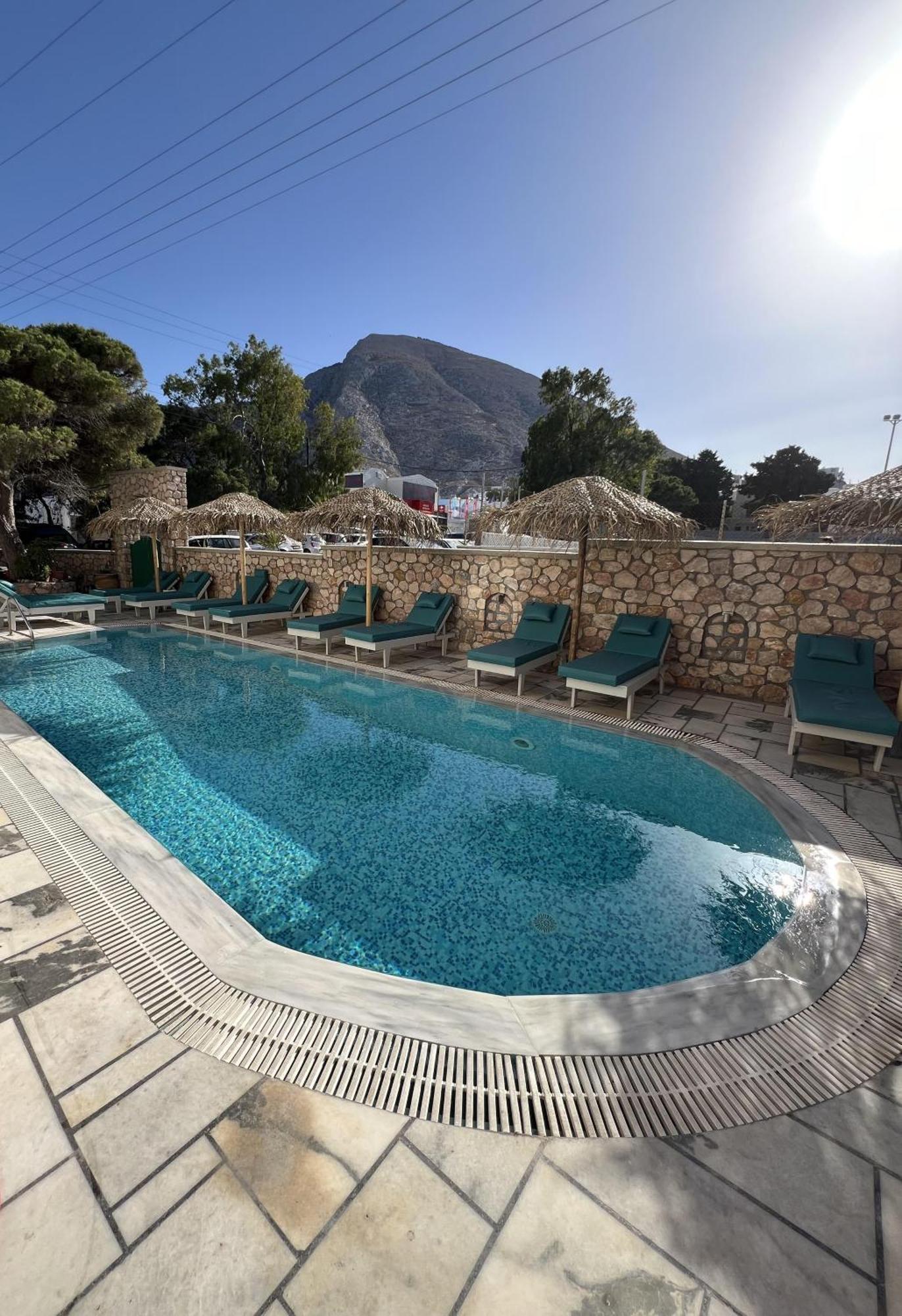 Santa Magia Hotel Kamari  Ngoại thất bức ảnh