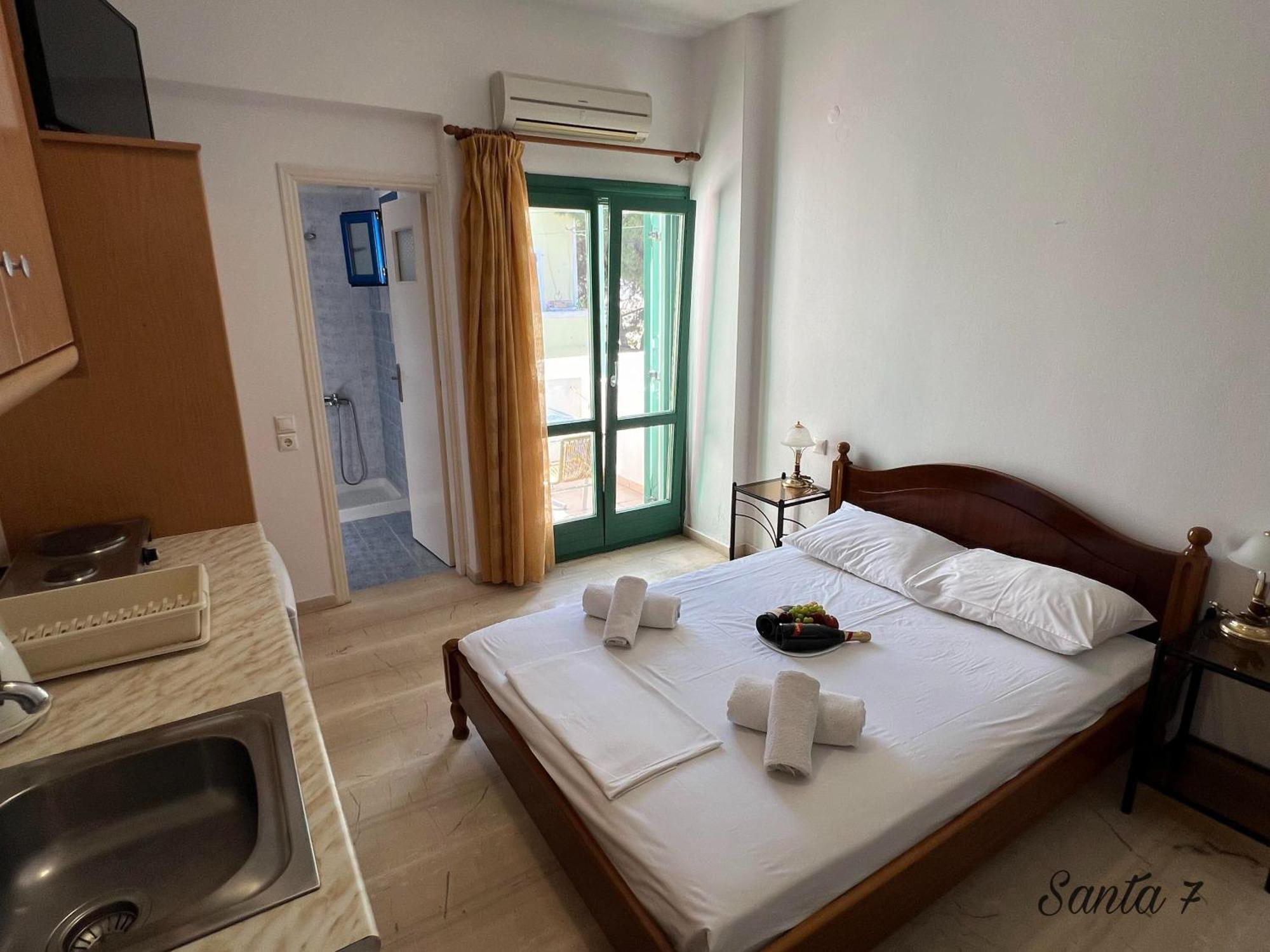 Santa Magia Hotel Kamari  Ngoại thất bức ảnh
