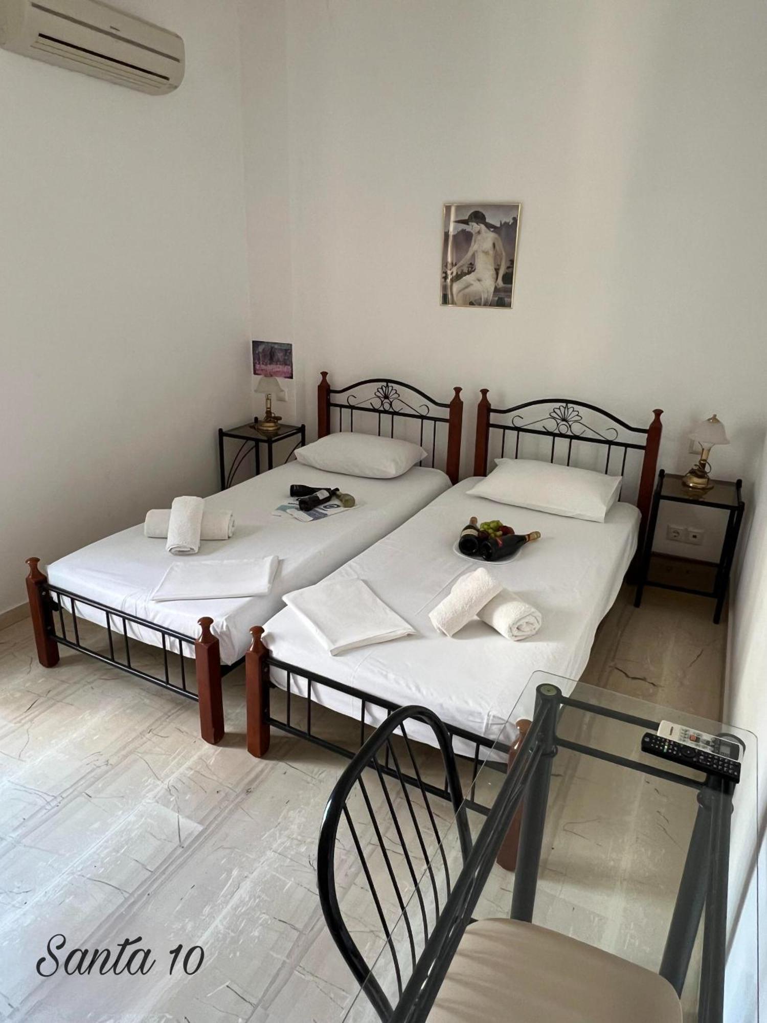 Santa Magia Hotel Kamari  Ngoại thất bức ảnh